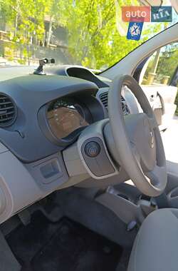 Минивэн Renault Kangoo 2009 в 