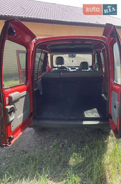 Минивэн Renault Kangoo 2004 в 