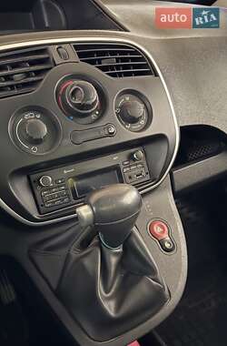 Грузовой фургон Renault Kangoo 2014 в 