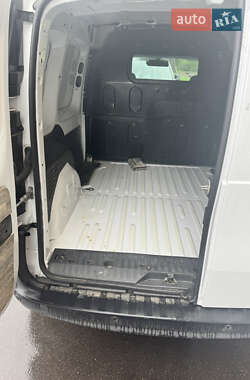 Грузовой фургон Renault Kangoo 2019 в 