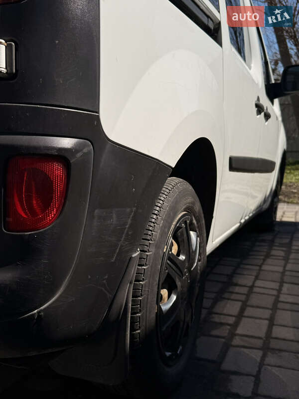 Мінівен Renault Kangoo 2008 в Черкасах