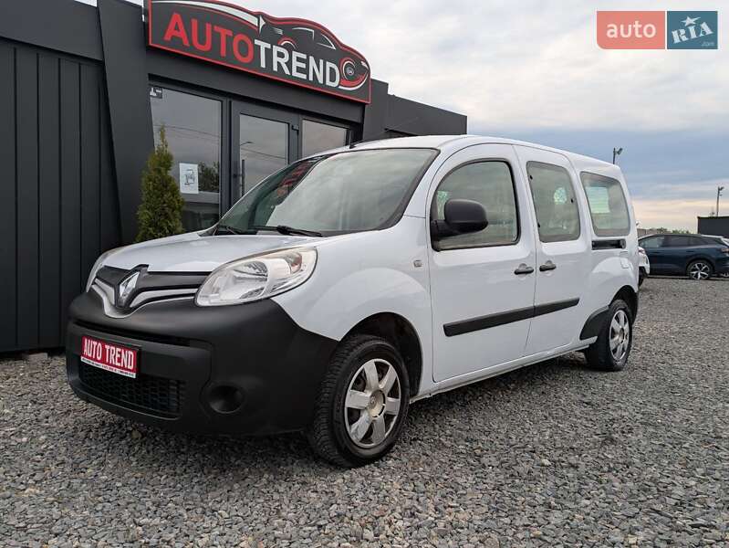 Мінівен Renault Kangoo 2015 в 