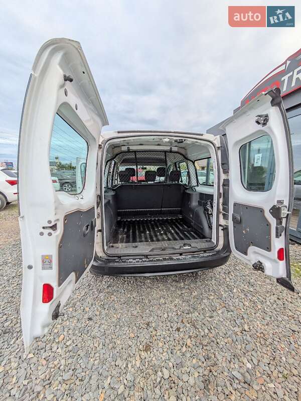 Минивэн Renault Kangoo 2015 в Львове