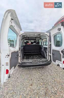 Мінівен Renault Kangoo 2015 в 