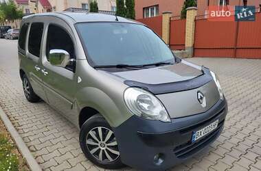 Минивэн Renault Kangoo 2011 в 