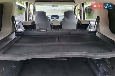 Минивэн Renault Kangoo 2011 в 