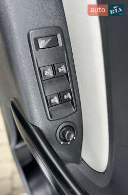 Минивэн Renault Kangoo 2015 в 