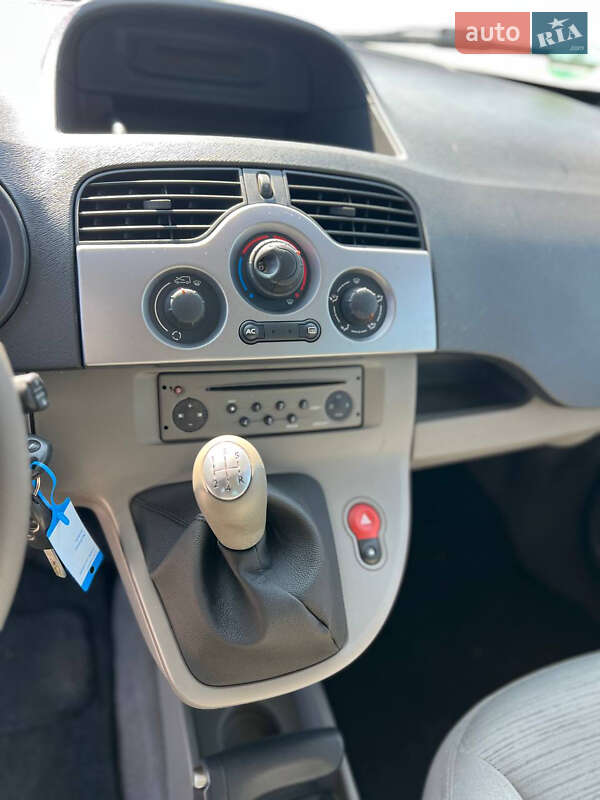 Мінівен Renault Kangoo 2008 в Запоріжжі
