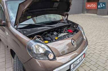 Мінівен Renault Kangoo 2012 в 