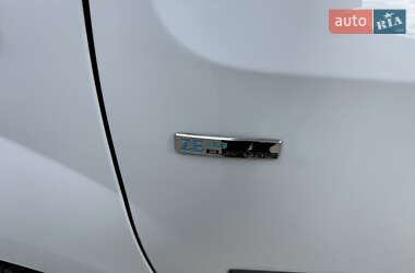 Грузовой фургон Renault Kangoo 2020 в 
