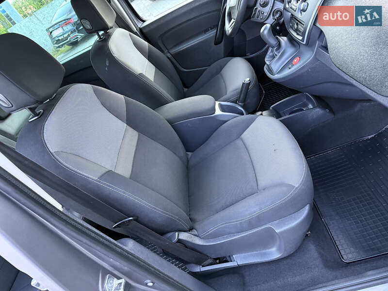 Мінівен Renault Kangoo 2018 в Дніпрі