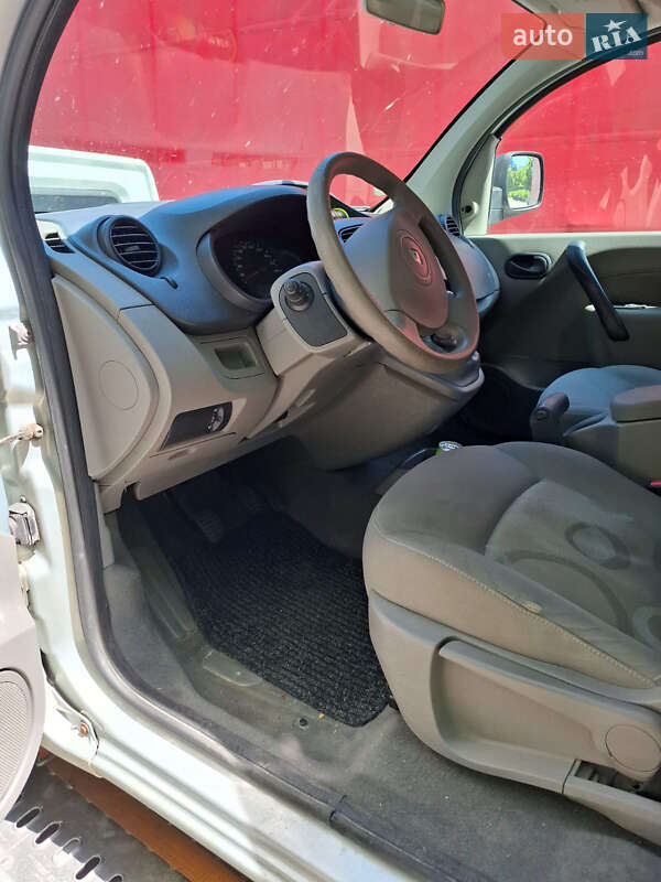 Минивэн Renault Kangoo 2008 в Луцке