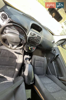 Минивэн Renault Kangoo 2015 в 