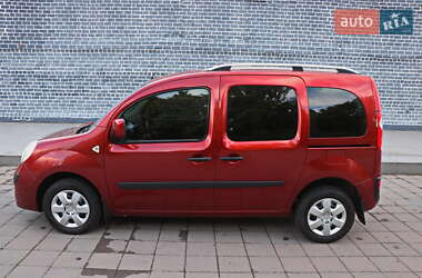 Минивэн Renault Kangoo 2011 в 