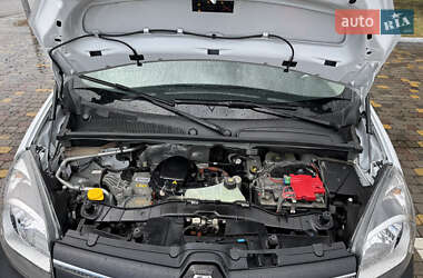 Грузовой фургон Renault Kangoo 2020 в 