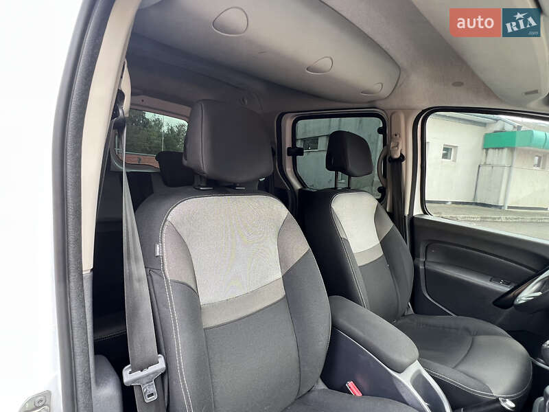 Минивэн Renault Kangoo 2018 в Дрогобыче
