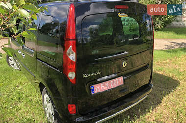 Минивэн Renault Kangoo 2011 в 