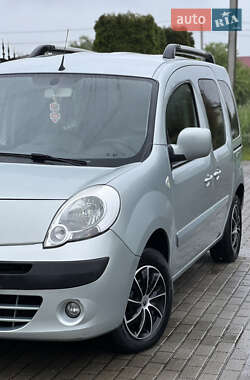 Минивэн Renault Kangoo 2012 в 