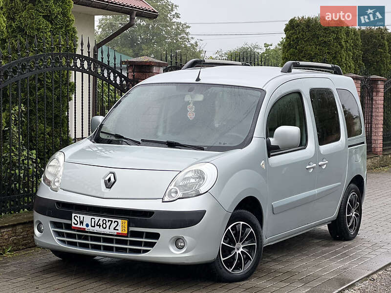 Минивэн Renault Kangoo 2012 в 
