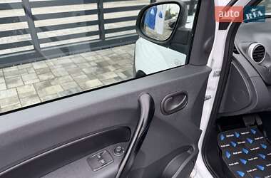Грузовой фургон Renault Kangoo 2018 в 