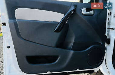 Минивэн Renault Kangoo 2013 в 
