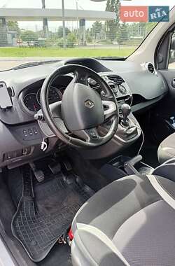Минивэн Renault Kangoo 2013 в 