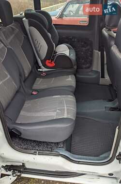 Минивэн Renault Kangoo 2005 в 