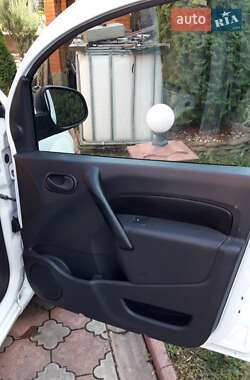 Грузопассажирский фургон Renault Kangoo 2013 в 