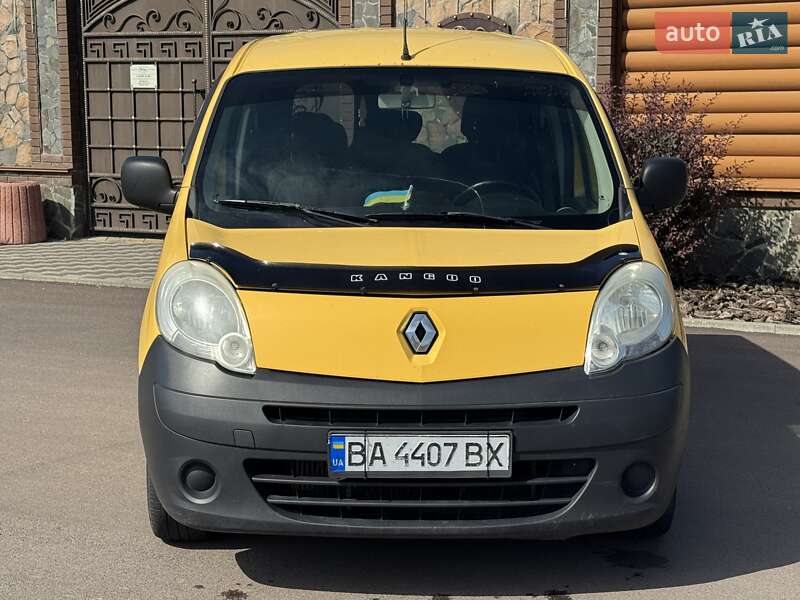 Другие грузовики Renault Kangoo 2010 в Киеве