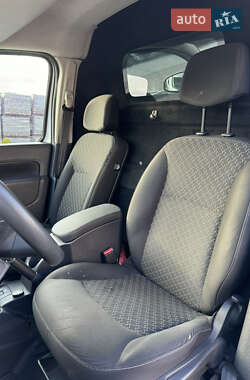 Грузовой фургон Renault Kangoo 2016 в 