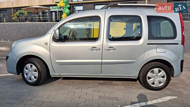 Минивэн Renault Kangoo 2012 в Луцке