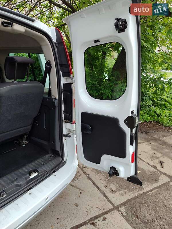Минивэн Renault Kangoo 2014 в Киеве