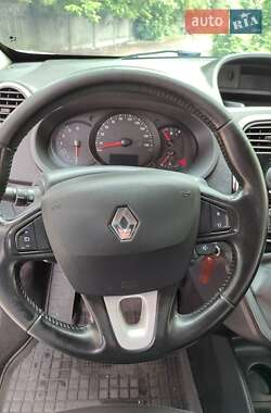 Минивэн Renault Kangoo 2014 в 