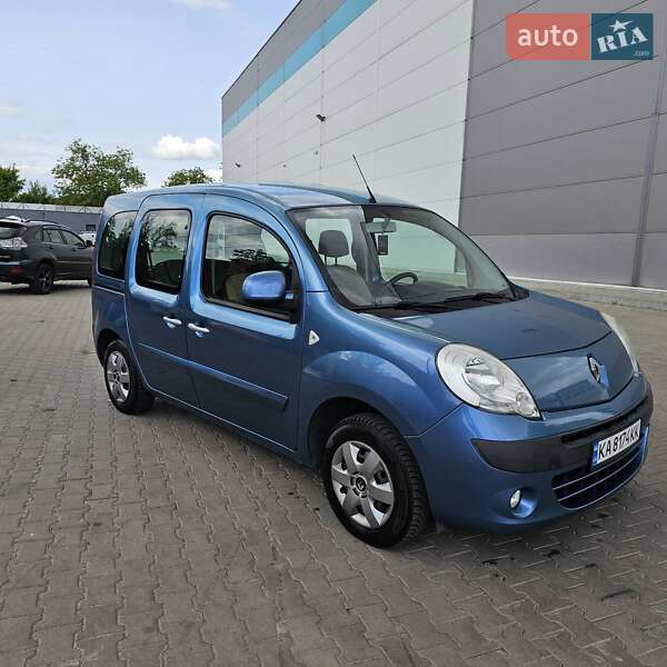 Мінівен Renault Kangoo 2012 в 