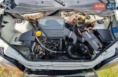 Вантажопасажирський фургон Renault Kangoo 1999 в 