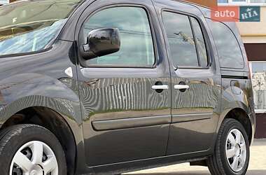 Минивэн Renault Kangoo 2008 в 