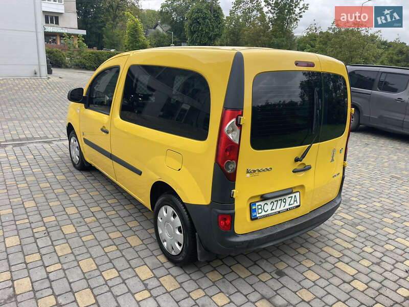 Вантажний фургон Renault Kangoo 2013 в Львові