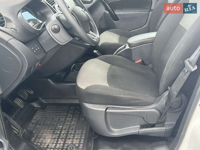 Мінівен Renault Kangoo 2018 в Дніпрі