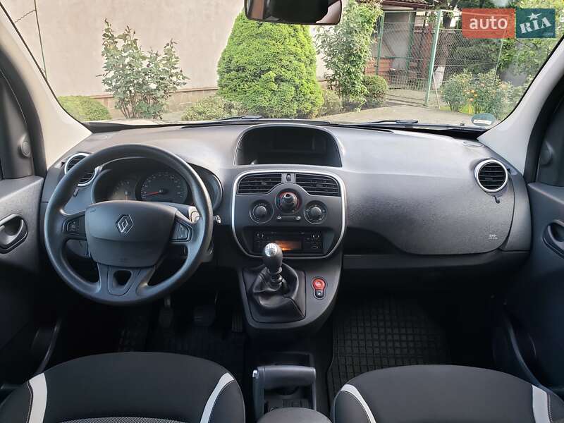Мінівен Renault Kangoo 2014 в Луцьку