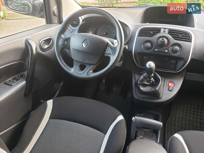 Мінівен Renault Kangoo 2014 в Луцьку