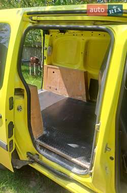 Грузовой фургон Renault Kangoo 2015 в 