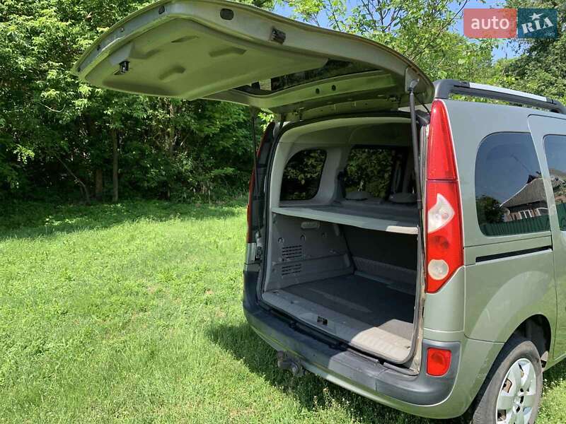 Минивэн Renault Kangoo 2010 в Пирятине