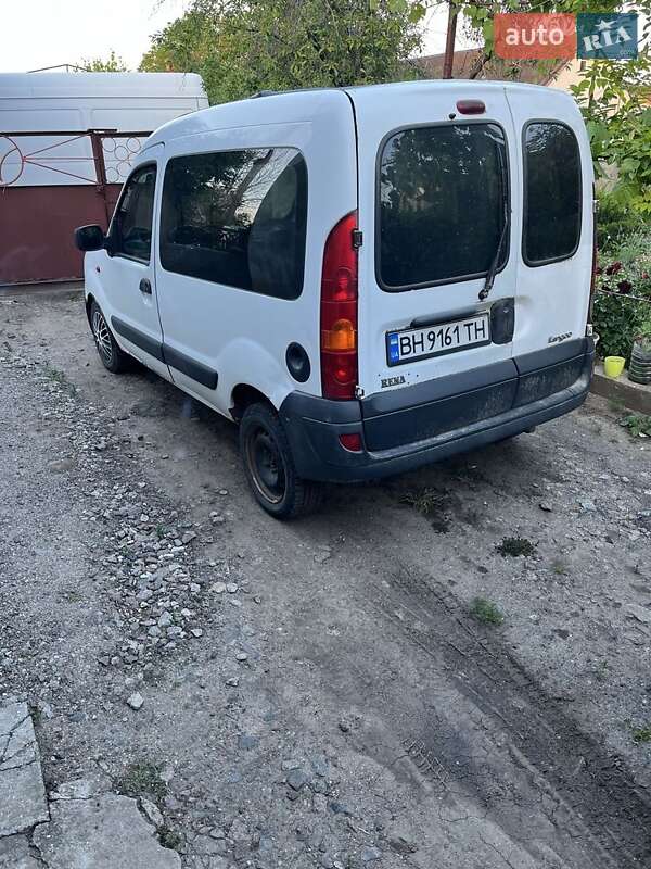 Минивэн Renault Kangoo 2004 в 