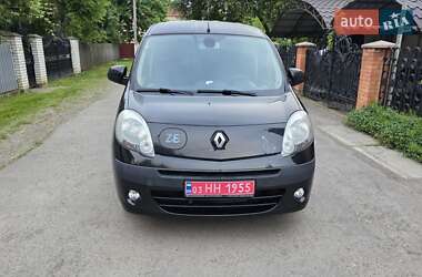 Минивэн Renault Kangoo 2013 в 
