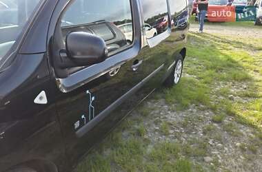 Минивэн Renault Kangoo 2013 в 