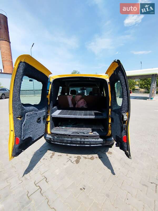 Минивэн Renault Kangoo 2014 в Черновцах