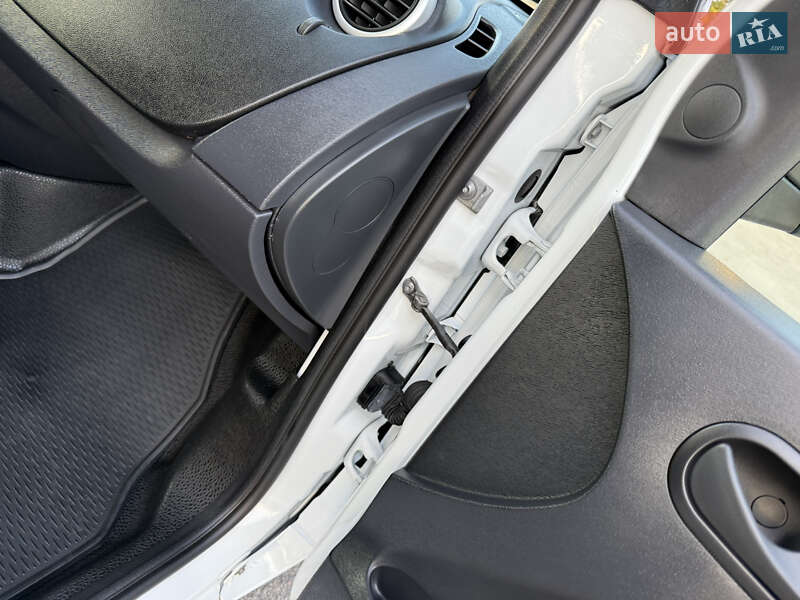Вантажний фургон Renault Kangoo 2021 в Дніпрі