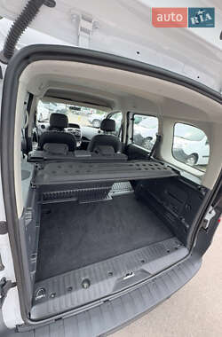 Минивэн Renault Kangoo 2019 в 