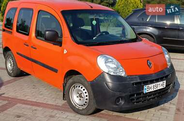 Грузовой фургон Renault Kangoo 2010 в Измаиле