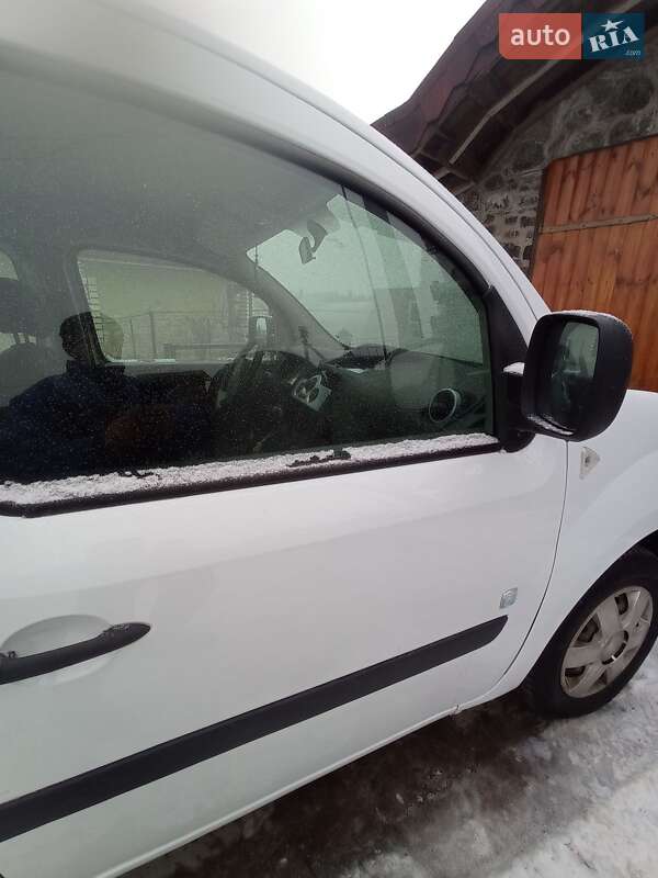 Минивэн Renault Kangoo 2012 в Киеве